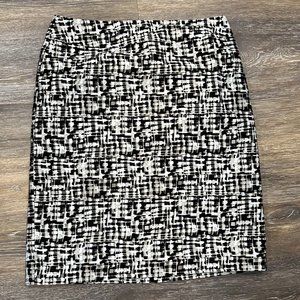 Kenar Print Black and white Skirt.